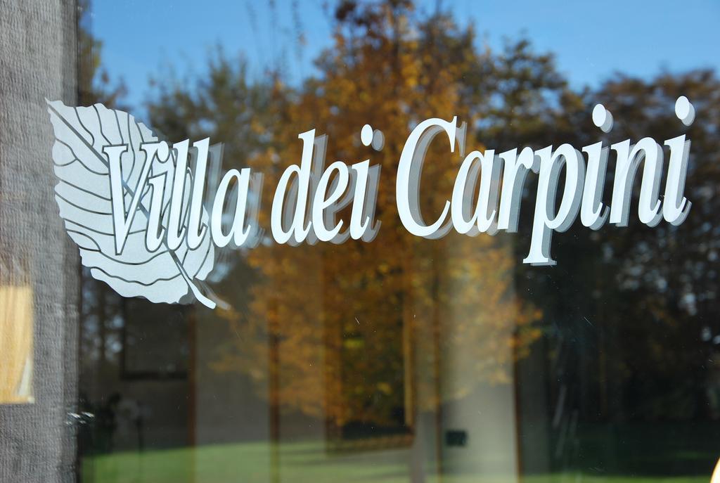 Hotel Villa Dei Carpini โอแดร์โซ ภายนอก รูปภาพ